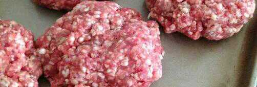 Chef Steph’s Smoked Lamb&nbsp;Burgers